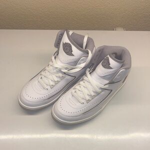 Jordan 2 Cement Grey